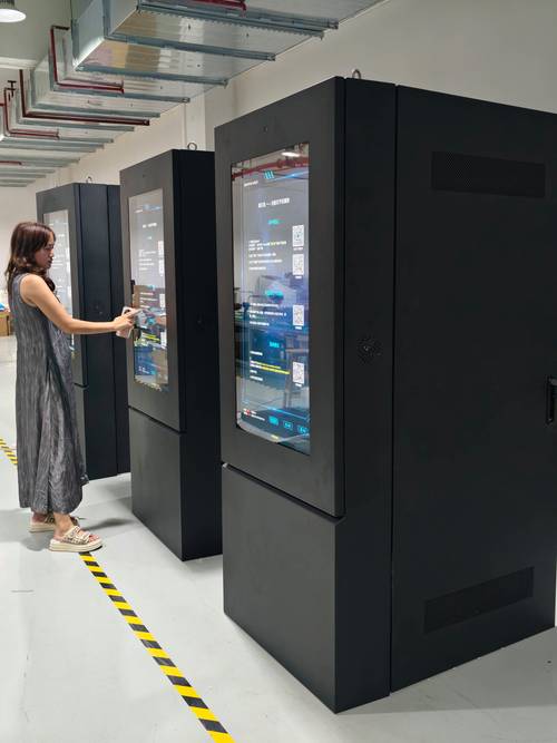 科派專顯戶外廣告機 以硬核科技，定義戶外傳播新標桿